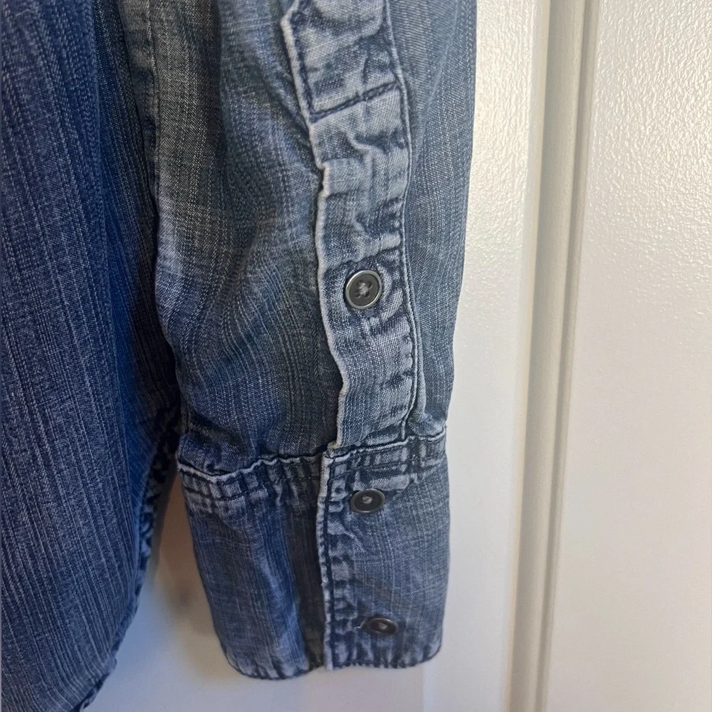 Cloth & Stone long sleeve denim top - Size S - Picture 2 of 6
